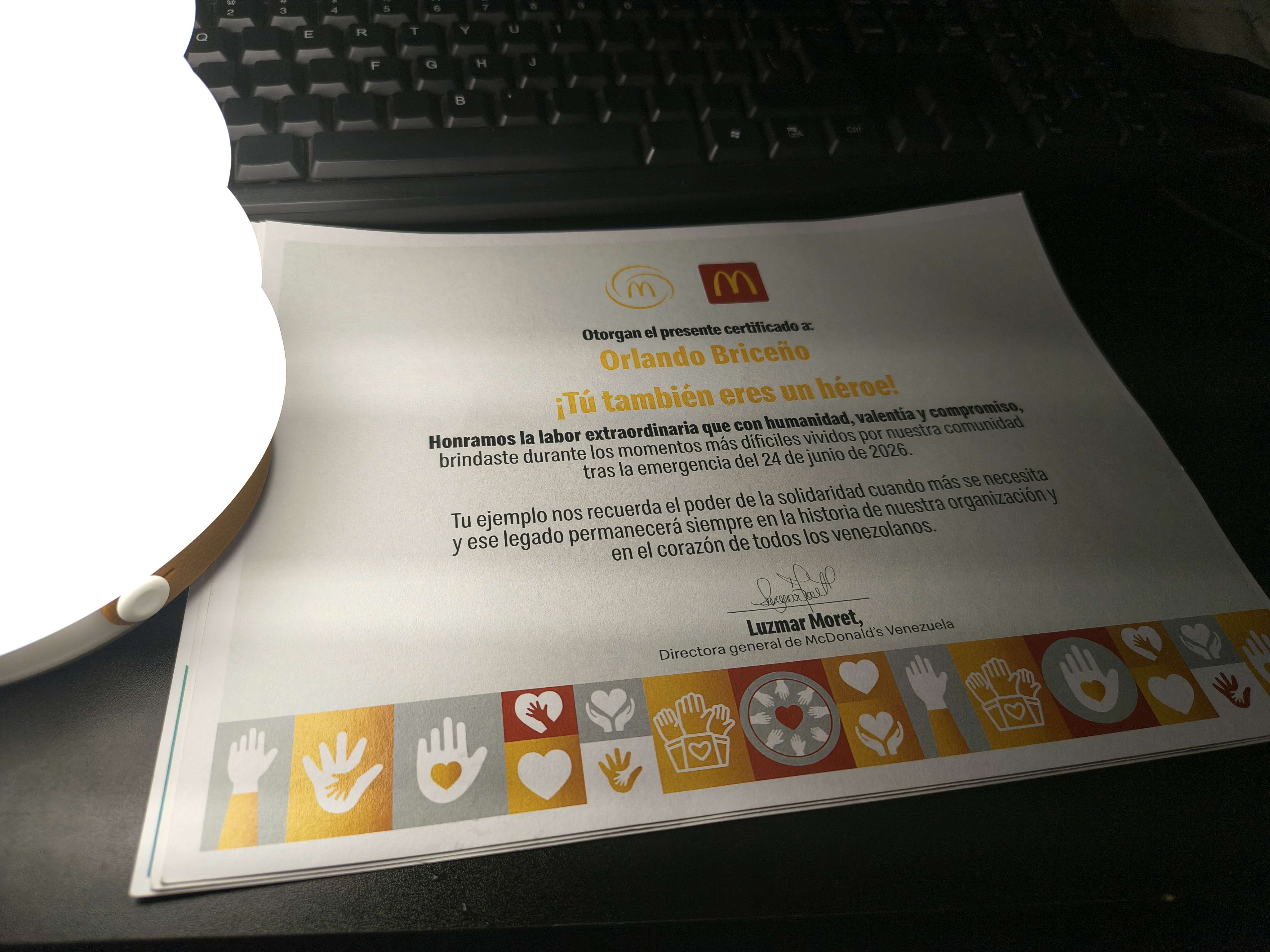 McDonald's certificate calling Orlando Briceño a hero